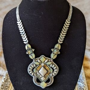 Stella & dot necklace